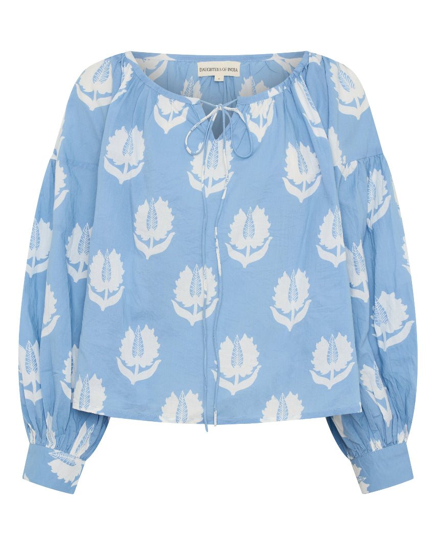 Ria Blouse ~ Sky