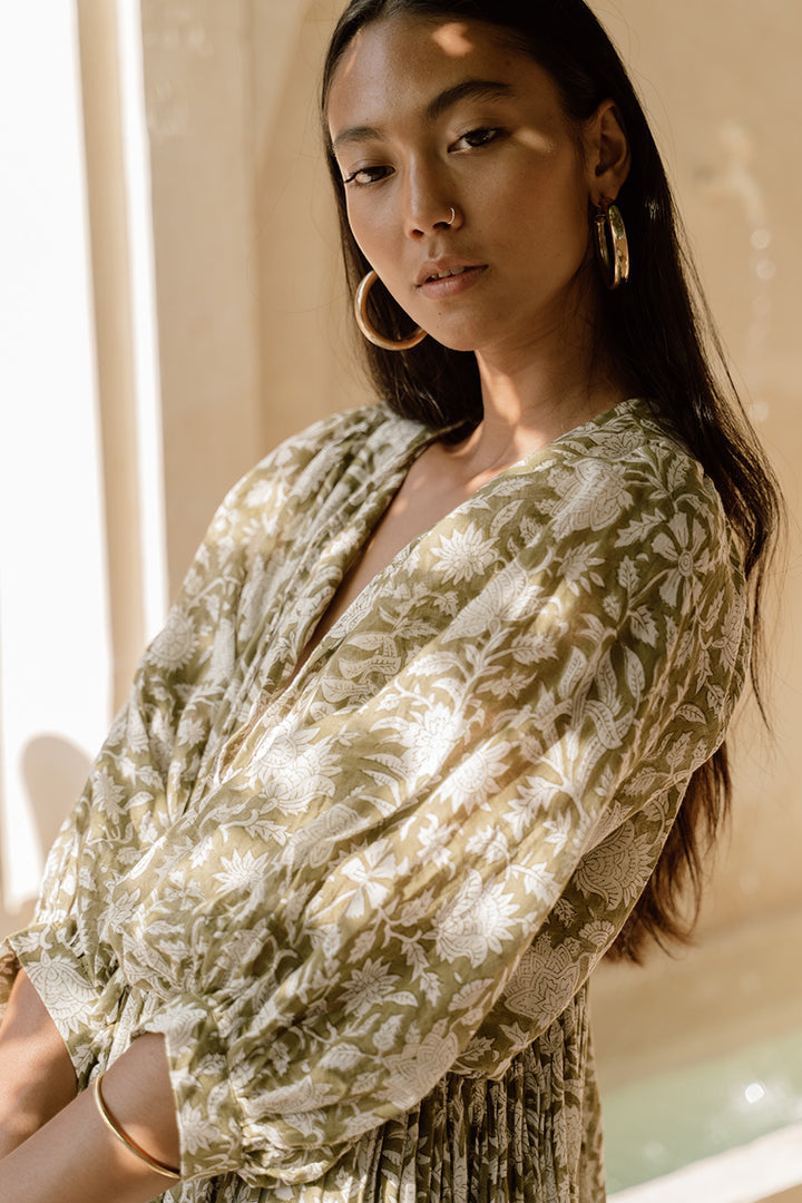 Kyra Midi Dress ~ Olive