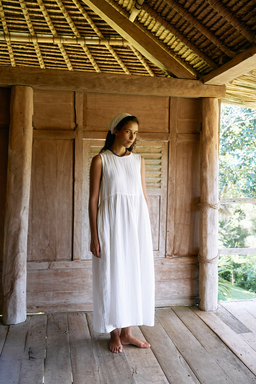 Nadi Dress ~ White