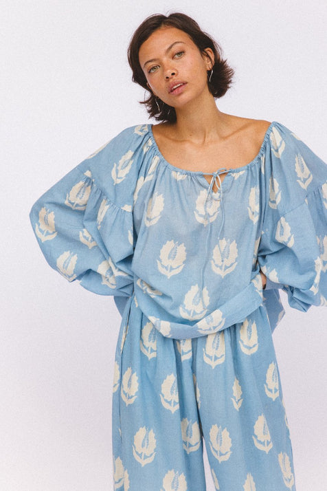 Ria Blouse Sky — studio back view, blouse back detail, sky blue hand block print cotton, tie or button back closure, artisan Jaipur India | Daughters of India