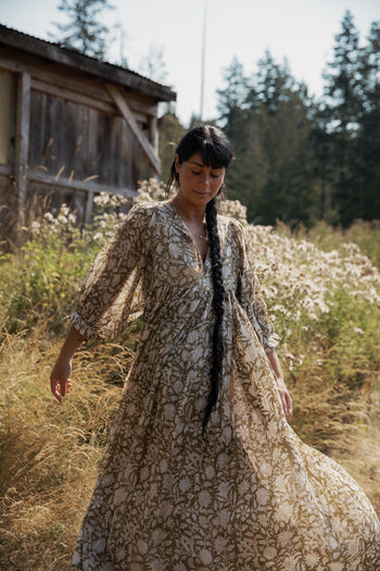 Kyra Maxi Dress ~ Olive